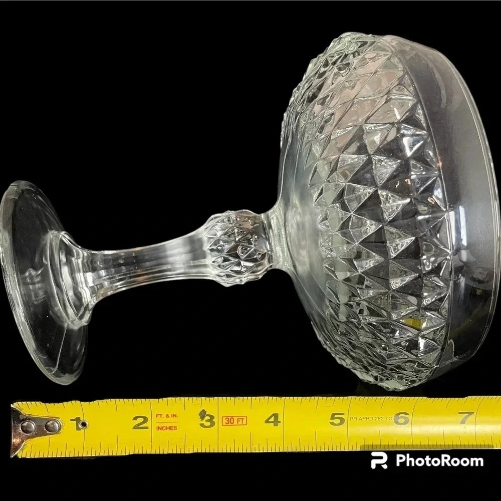 Vintage Indiana Clear Cut Glass Diamond Candy/Fruit Dish - Picture 4 of 9